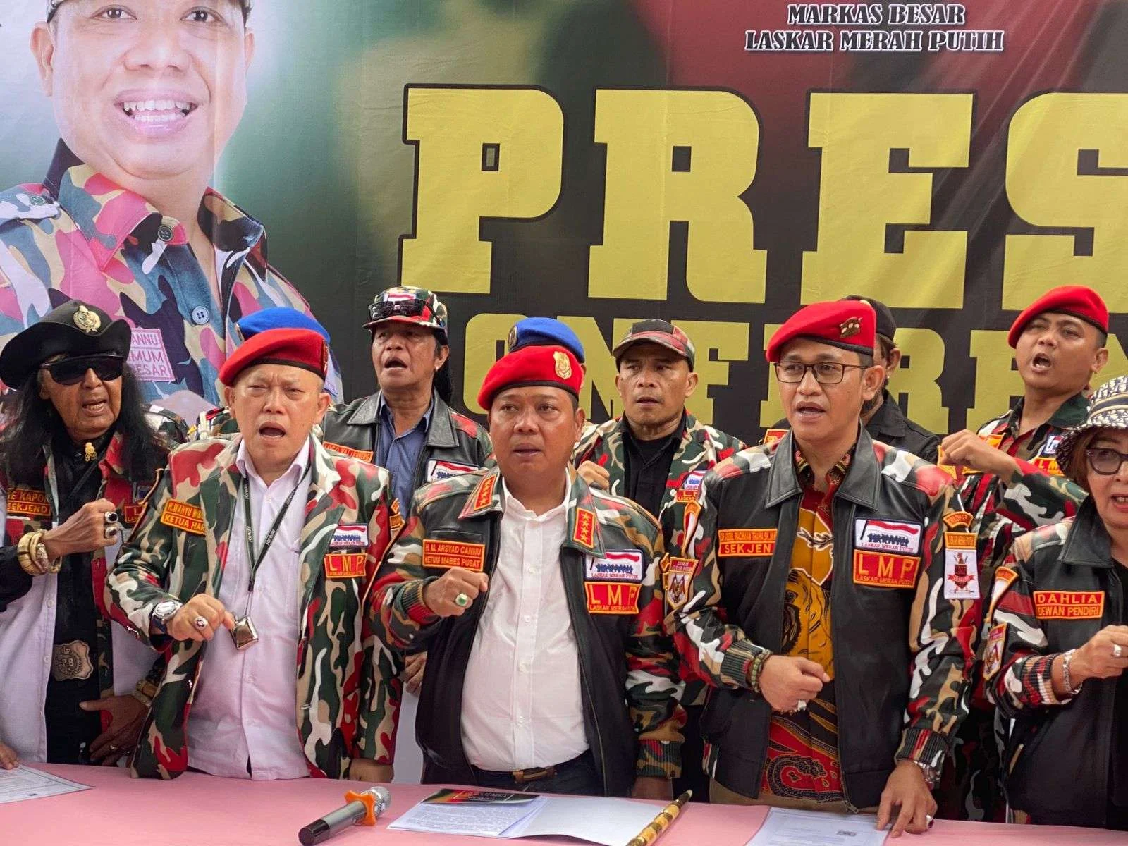 Ormas LMP Kepemimpinan Arsyad Cannu Akan Beri Bansos pada Korban Kebakaran Glodok Plaza