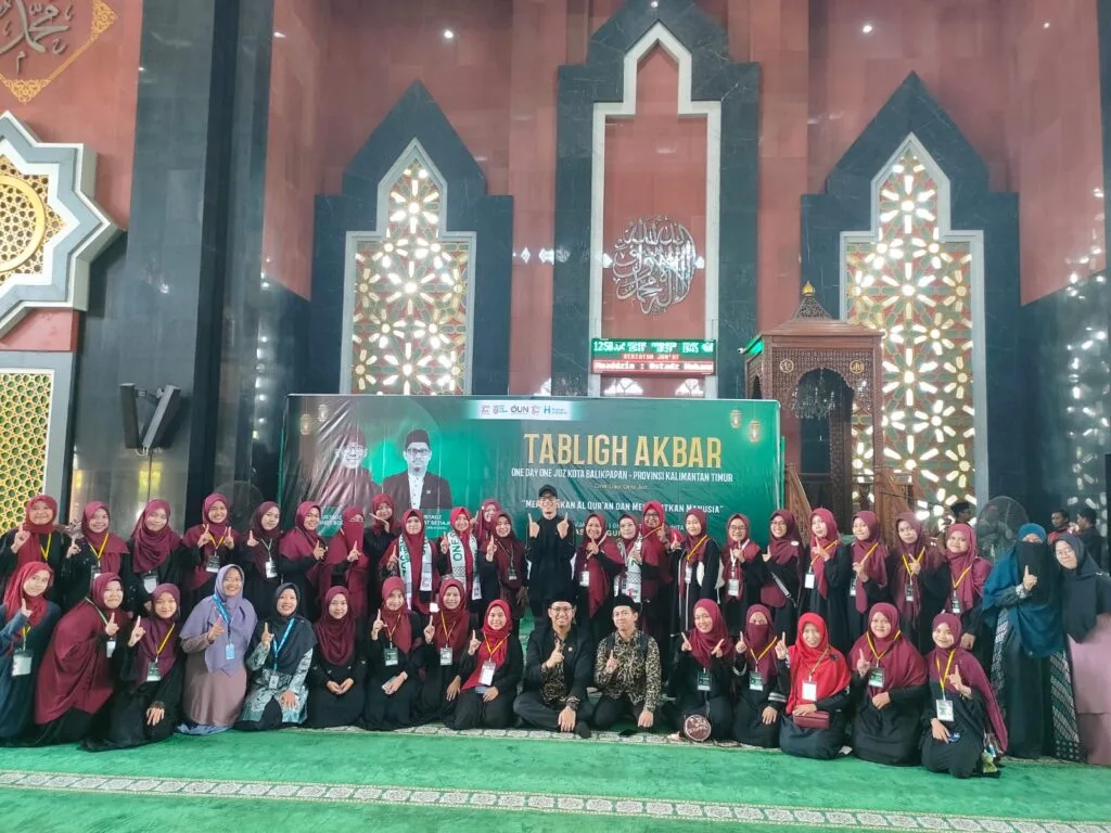 WhatsApp Image 2025 01 14 at 18.07.32 Tabligh Akbar One Day One Juz : Membumikan Al Quran Melangitkan Manusia PROKALTIM