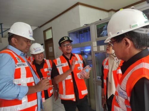 WhatsApp Image 2025 01 21 at 23.22.57 Komisi II DPRD Balikpapan Tinjau Kualitas Air Baku KKT dan Usulkan Penggunaan Air Curah untuk Warga PROKALTIM
