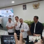 Jelang Imlek, Zulhas Pastikan Persediaan Bahan Pangan Aman hingga Lebaran