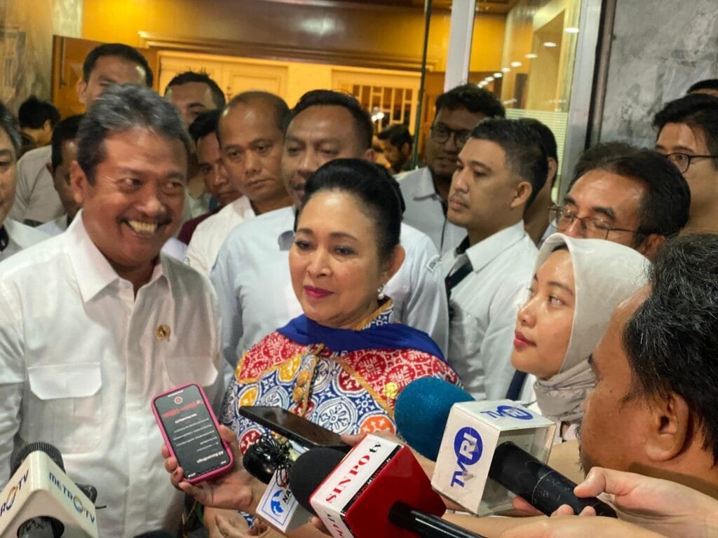 WhatsApp Image 2025 01 23 at 17.41.21 Titiek Soeharto: Dalang Pemagaran Laut Tangerang Harus Diungkap PROKALTIM