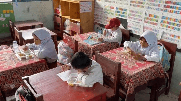 image 2025 01 07 105638905 Penundaan Program Makan Bergizi Gratis (MBG) di Kukar Hingga 13 Januari PROKALTIM