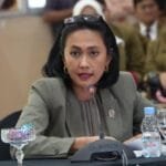 Soal Tren #KaburAjaDulu, Wamen P2MI: Jangan Tergiur Iming-iming Bekerja Ilegal di Luar Negeri