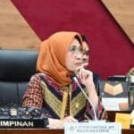 Brian Yuliarto Dilantik Jadi Mendikti Saintek, Hetifah Ingatkan Tantangan Pendidikan Makin Kompleks