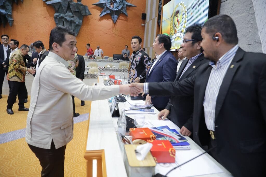 Dukung Efisiensi Anggaran, Ariza Patria: Sejalan dengan Komitmen Kementerian Desa PROKALTIM 1 IMG 2970 Dukung Efisiensi Anggaran, Ariza Patria: Sejalan dengan Komitmen Kementerian Desa PROKALTIM