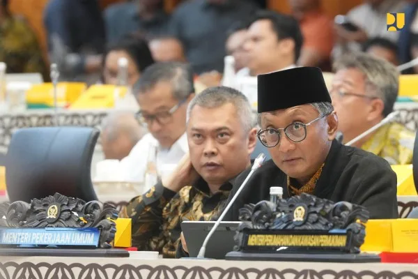 IMG 2971 Raker di Komisi V DPR, Pagu Indikatif Kementerian PU TA 2025 Disepakati Rp50,48 Triliun PROKALTIM