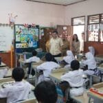 Tinjau Program MBG di SDN Kedung Jaya 1 Bogor, Prabowo Disambut Ratusan Siswa