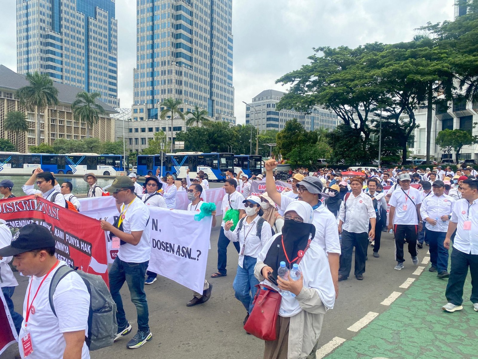 ADAKSI Ancam Mogok Mengajar Jika Tukin Tidak Segera Dibayar