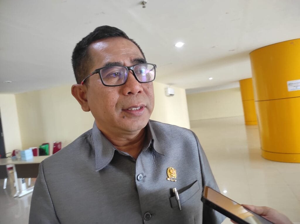 WhatsApp Image 2025 02 12 at 14.23.23 DPRD Kota Balikpapan Bahas Raperda tentang Kota Ramah Lansia, Pondok Pesantren, dan Insentif Investasi PROKALTIM