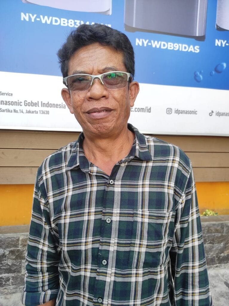 Ketua RT 29 Damai Bahagia, Sulaedy (Foto : to)