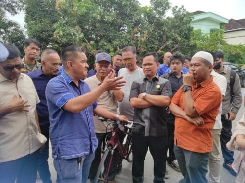 WhatsApp Image 2025 02 17 at 20.32.46 Komisi III DPRD Balikpapan Kunjungi Perumahan Wika, Cari Solusi Akses Jembatan Tamansari Bukit Mutiara 1 PROKALTIM