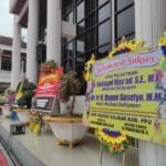 Puluhan Karangan Bunga Hiasi Kantor Wali Kota Balikpapan sebagai Ucapan Selamat Pelantikan Rahmad-Bagus