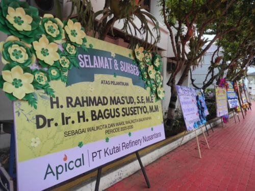WhatsApp Image 2025 02 20 at 20.58.40 Puluhan Karangan Bunga Hiasi Kantor Wali Kota Balikpapan sebagai Ucapan Selamat Pelantikan Rahmad-Bagus PROKALTIM