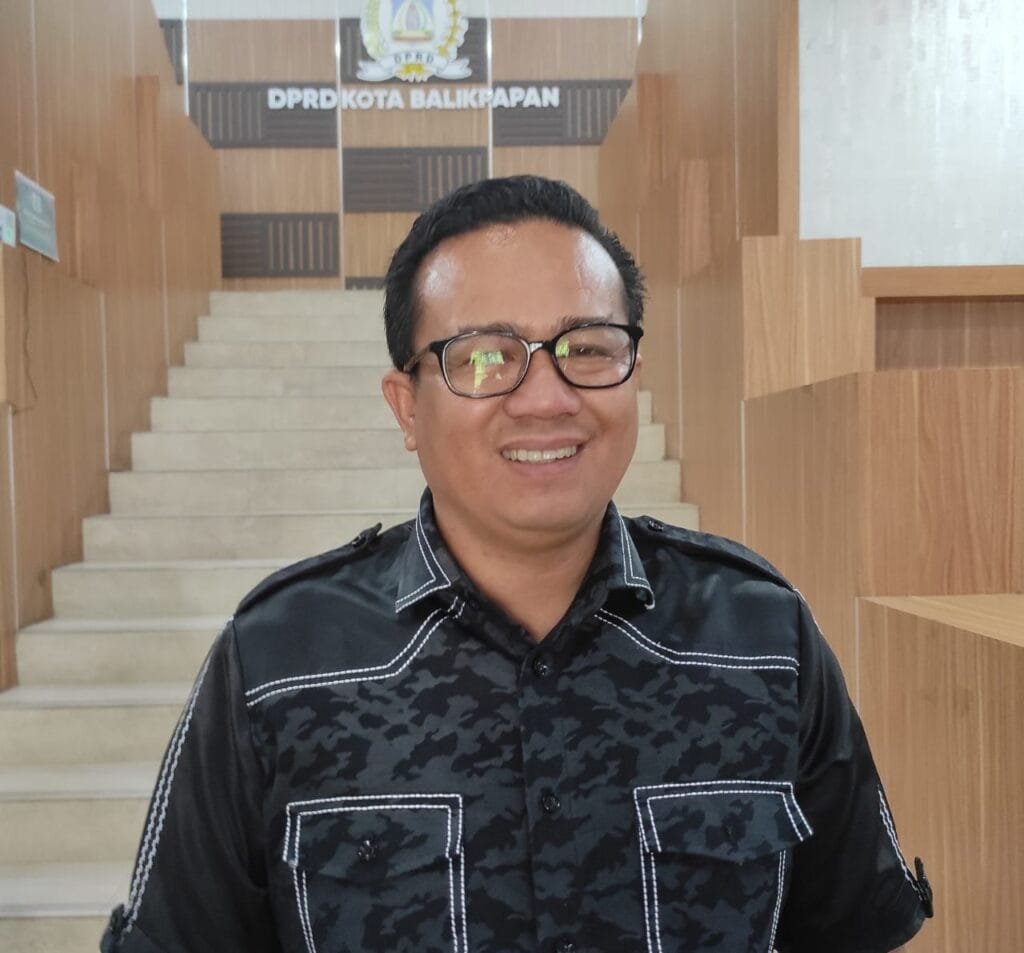 WhatsApp Image 2025 02 25 at 22.33.33 Komisi IV DPRD Balikpapan Gelar RDP, Bahas Kekurangan Tenaga Pengajar dan Sarana di SDN 012 dan SMPN 26 Balikpapan Regency PROKALTIM