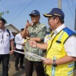 Tinjau Sawah Terendam Banjir di Karawang, Menteri PU: Penanganannya Harus Melibatkan Pemda
