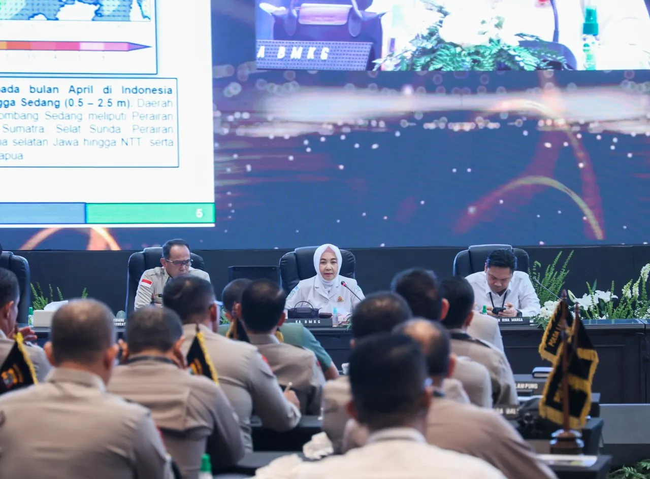 BMKG Siapkan Modifikasi Cuaca, Waspadai Potensi Cuaca Ekstrem dan Banjir Lokal