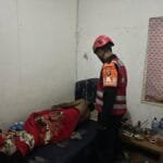 Penemuan Mayat Pria di Depan Gereja GBI Balikpapan, Brimob Batalyon A Pelopor Evakuasi Jenazah