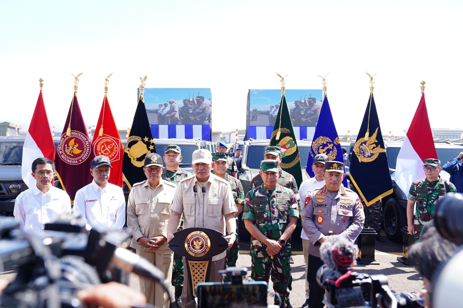 Panglima TNI Terima 650 Unit Ransus Maung dari&hellip;