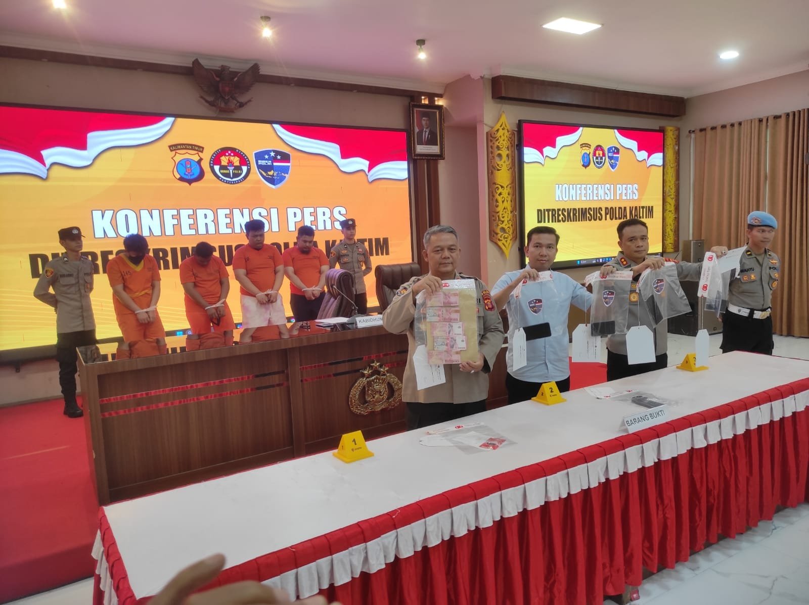 Polda Kaltim Amankan 4 Pelaku Hacker Pembajak 323&hellip;