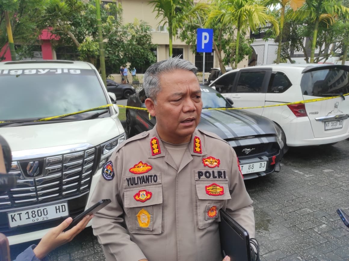 Bareskrim Polri dan Polda Kaltim Ungkap Jaringan Narkoba Direktur Persiba di Lapas Balikpapan, Sita 69 Gram Sabu dan Mobil Terkait Tindak Pidana Pencucian Uang PROKALTIM 1 WhatsApp Image 2025 03 11 at 22.41.01 Bareskrim Polri dan Polda Kaltim Ungkap Jaringan Narkoba Direktur Persiba di Lapas Balikpapan, Sita 69 Gram Sabu dan Mobil Terkait Tindak Pidana Pencucian Uang PROKALTIM