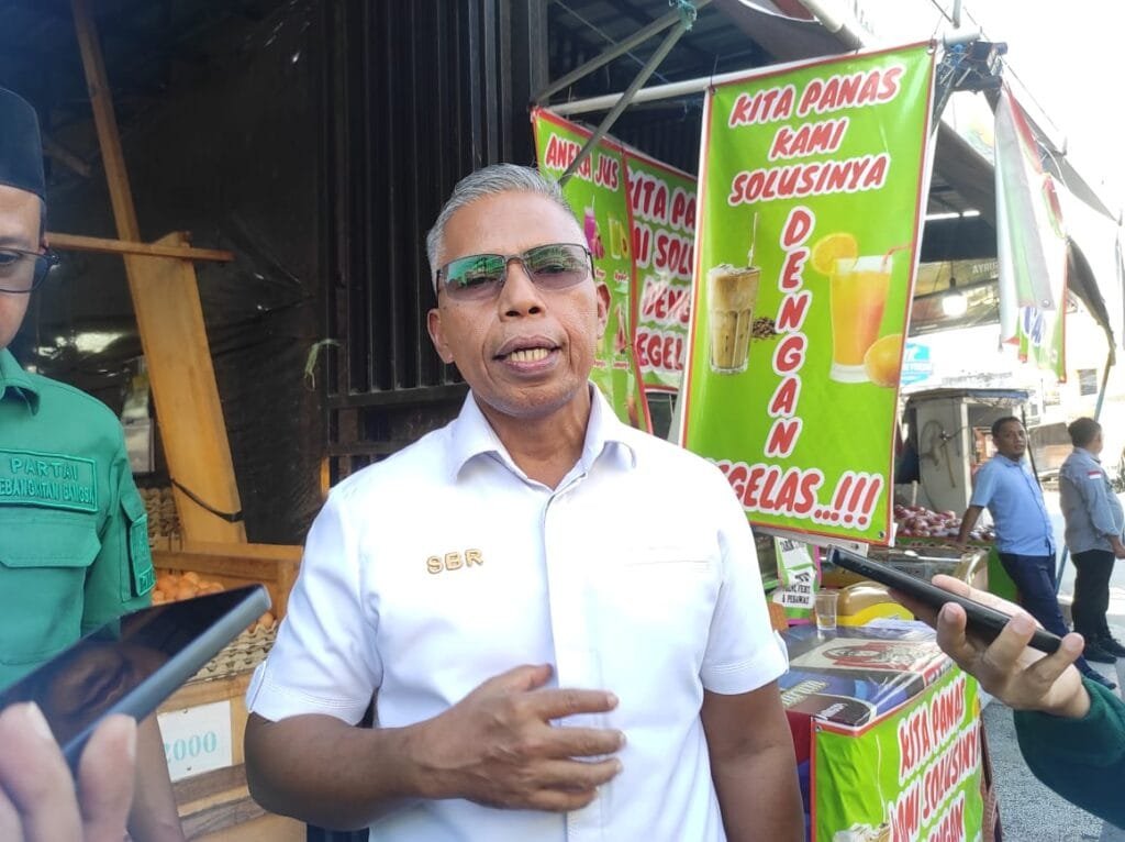 WhatsApp Image 2025 03 18 at 22.18.46 Komisi II DPRD Kota Balikpapan Lakukan Sidak untuk Pastikan Kualitas dan Keamanan Minyak Goreng serta Timbangan Pedagang PROKALTIM