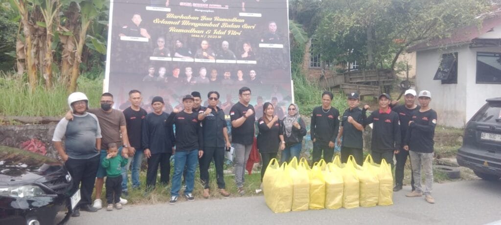 WhatsApp Image 2025 03 21 at 23.54.18 Laskar Gepak Balikpapan Barat Bagikan Takjil Berkah di Bulan Ramadan PROKALTIM