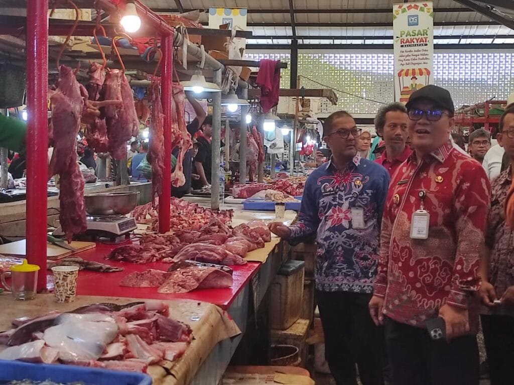WhatsApp Image 2025 03 28 at 10.48.20 Pemkot Balikpapan Lakukan Inspeksi Pasar Tradisional Jelang Idul Fitri, Pastikan Stok dan Harga Bahan Pokok Terkendali PROKALTIM