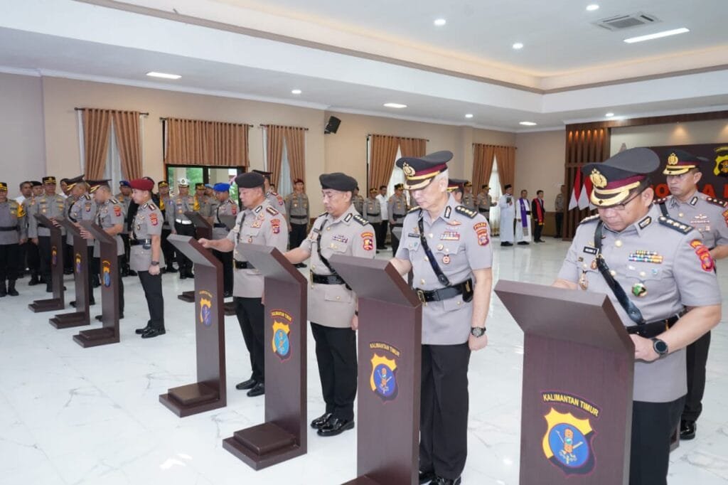 WhatsApp Image 2025 04 07 at 21.05.50 Rotasi Jabatan di Polda Kaltim, Empat Pejabat Utama dan Dua Kapolres Alami Perpindahan PROKALTIM