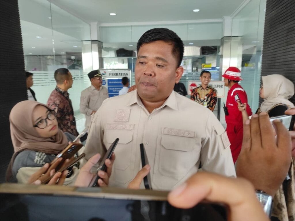WhatsApp Image 2025 04 09 at 22.16.17 Komisi II DPRD Kota Balikpapan Minta Investigasi Mandiri Terkait Dugaan Oplosan BBM PROKALTIM