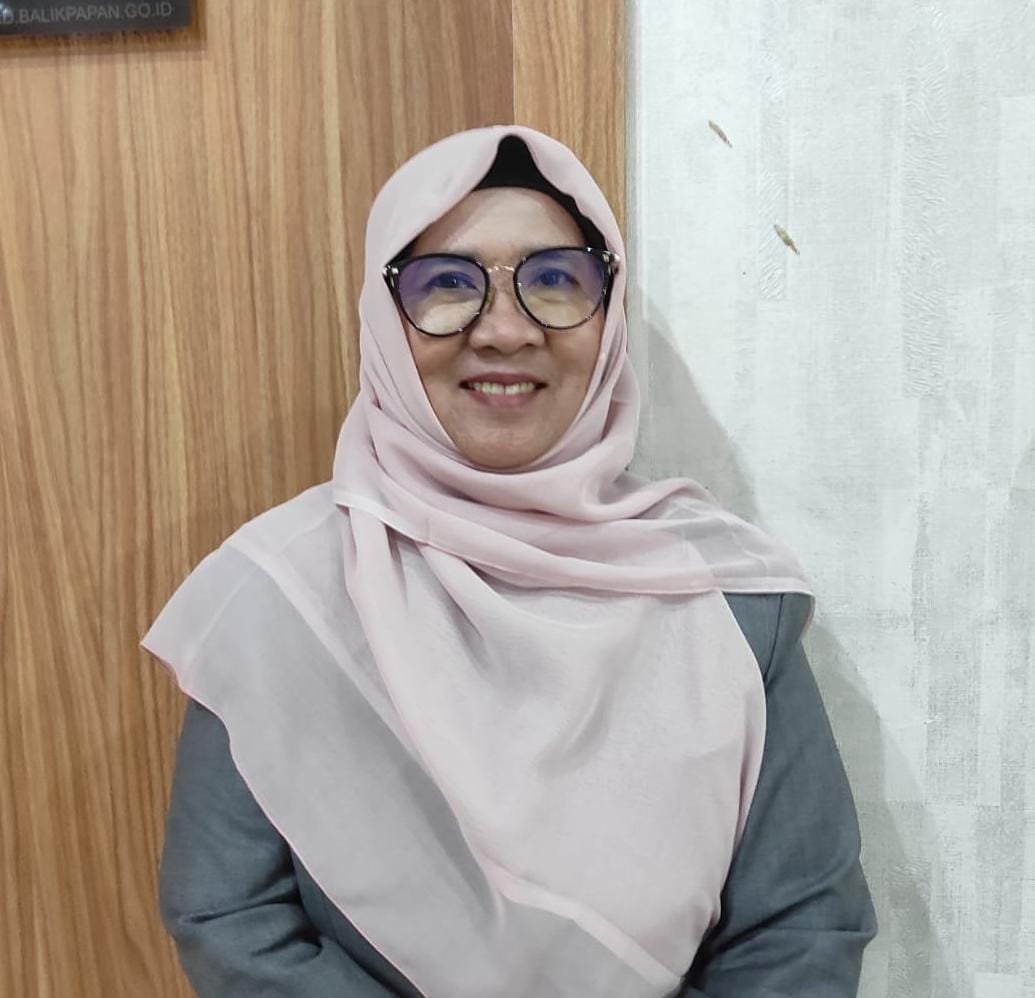 Hj Iim: Perempuan Cerdas adalah Kunci Menuju Indonesia Emas