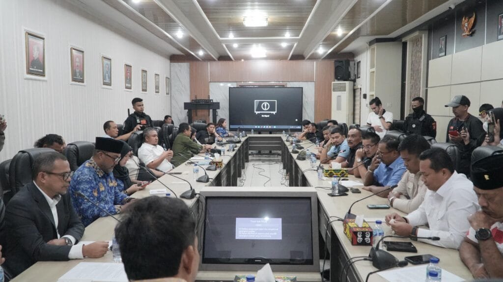 WhatsApp Image 2025 05 22 at 09.23.52 Pertamina Didesak Bertanggung Jawab atas Krisis BBM, DPRD Balikpapan Tuntut Permintaan Maaf Terbuka PROKALTIM