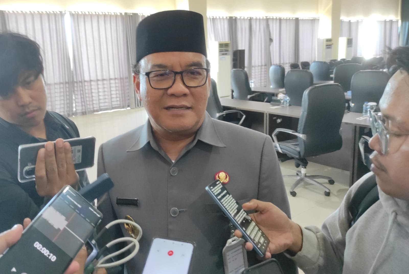 WhatsApp Image 2025 06 09 at 21.08.46 Akhir Era Honorer di Balikpapan, Ribuan Diangkat Jadi PPPK, Pemerintah Fokus Tingkatkan Layanan Publik PROKALTIM