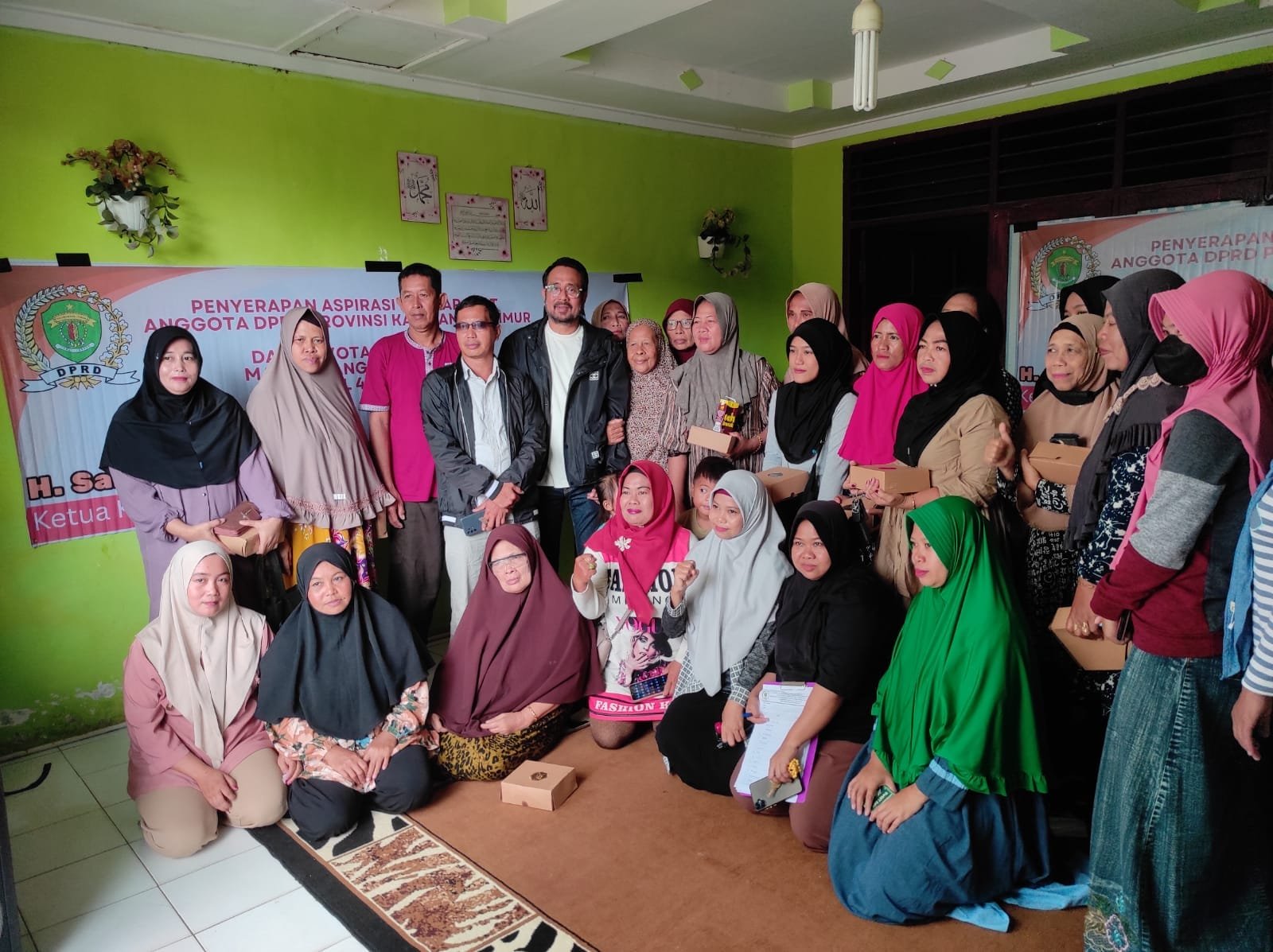 WhatsApp Image 2025 07 08 at 22.26.35 Warga Teritip Sambut Hangat Reses Sabaruddin Panrecalle, Suarakan Aspirasi Soal Jalan Rusak hingga Pendidikan PROKALTIM