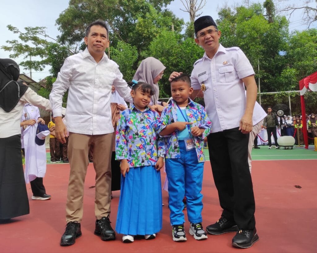 WhatsApp Image 2025 07 16 at 16.48.39 Seragam Gratis Berlanjut! Ini Respons DPRD Balikpapan PROKALTIM