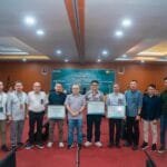 PLN UIP KLT Raih Penghargaan Pengelola Proyek Terbaik Regional Sumatera Kalimantan Sulawesi