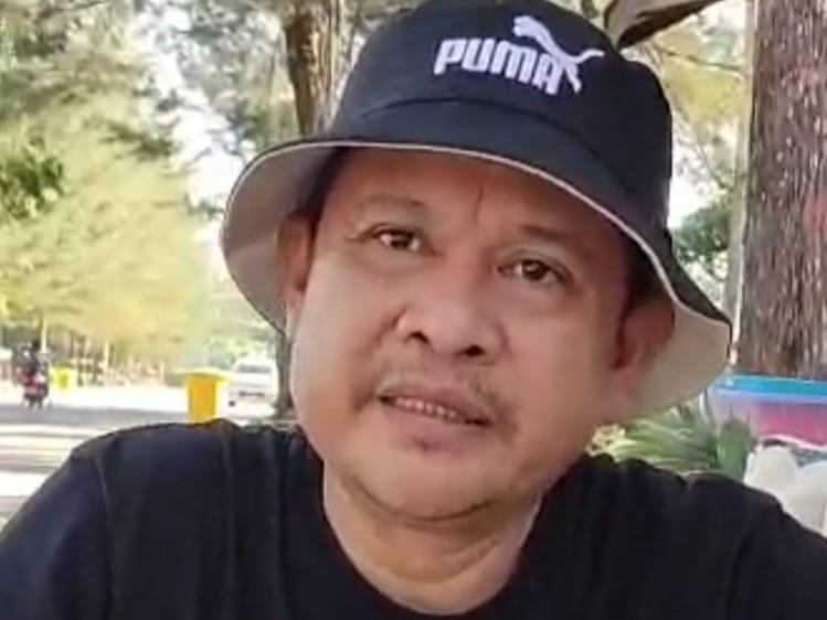 WhatsApp Image 2025 07 28 at 19.29.10 UMKM di Pantai Manggar Sepi, Taufik Qul Rahman Soroti Isu Jual Beli Lapak PROKALTIM