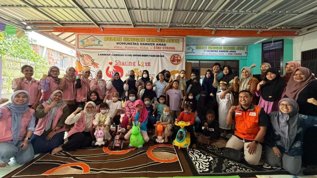 WhatsApp Image 2025 07 30 at 11.11.49 Senyum di Rumah Singgah: Kisah Para Srikandi PLN Menerangi Harapan Pejuang Cilik di Balikpapan PROKALTIM