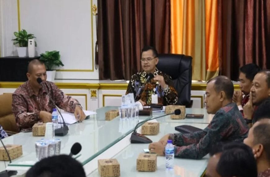 Terima Kunjungan Kerja BPK Kaltim, Sekda Minta OPD Pro Aktif