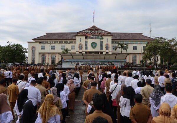 Hari Pertama Masuk Kerja Pasca Lebaran, Pemkab PPU&hellip;