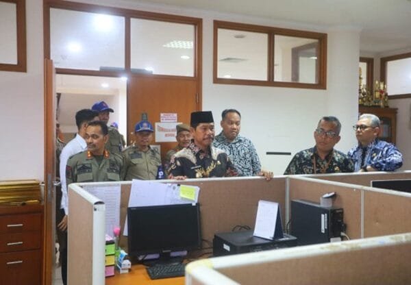 Selama Ramadan, Wabup Abdul Waris Muin Imbau Pegawai&hellip;