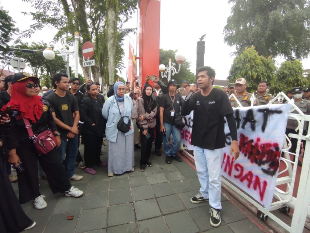 WhatsApp Image 2025 08 25 at 19.14.42 Aliansi Balikpapan Melawan Unjuk Rasa, Lima Masalah Kota Jadi Titik Ledak Aksi Protes PROKALTIM