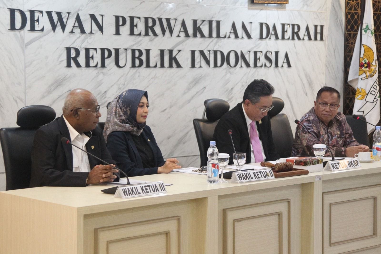 Penembakan Staf KBRI di Peru, DPD RI Minta Penyelidikan Tuntas PROKALTIM 1 WhatsApp Image 2025 09 03 at 23.54.32 Penembakan Staf KBRI di Peru, DPD RI Minta Penyelidikan Tuntas PROKALTIM