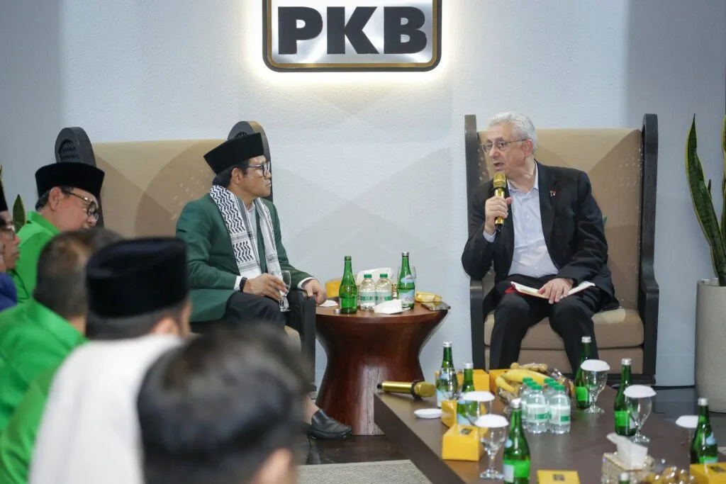 WhatsApp Image 2025 09 04 at 00.59.17 Tokoh Palestina Kecam PBNU Undang Pendukung Israel PROKALTIM