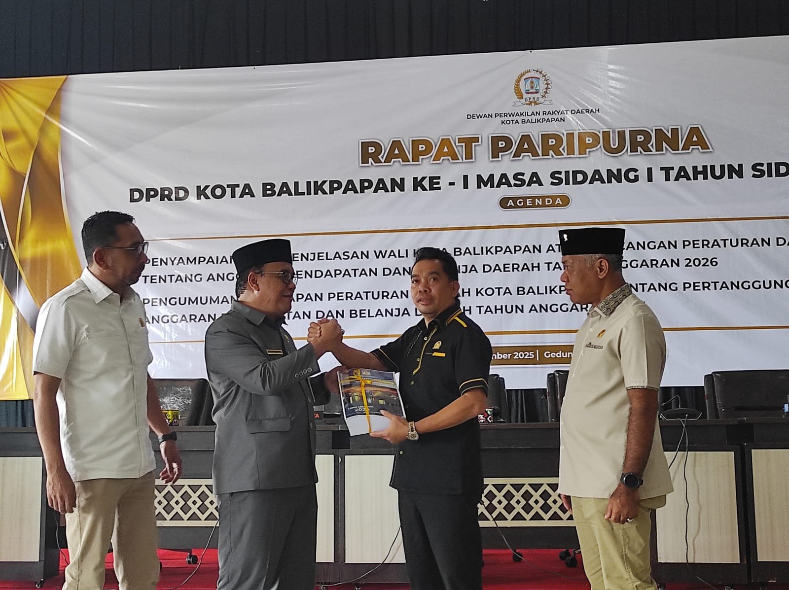 WhatsApp Image 2025 09 12 at 13.55.14 DPRD Balikpapan Bahas APBD 2026 dan Pertanggungjawaban APBD 2024 dalam Rapat Paripurna PROKALTIM