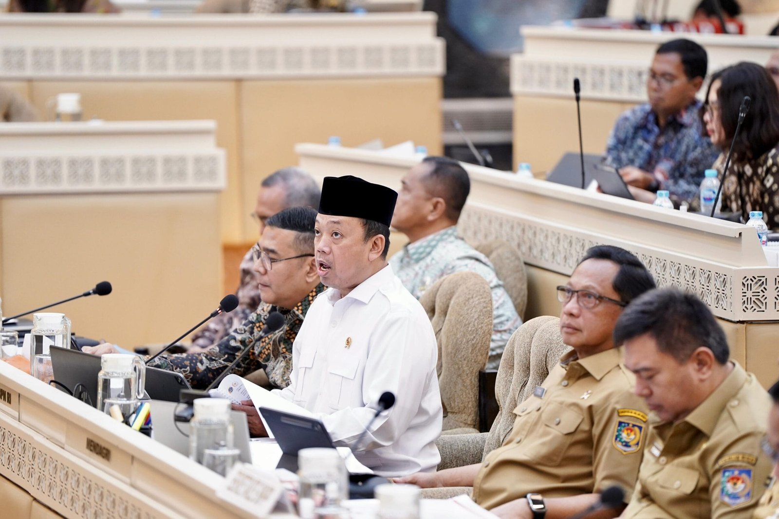 RDP Bersama Komisi II DPR RI, Pagu Anggaran Kementerian ATR/BPN Tahun 2026 Ditetapkan Rp9,49 Triliun PROKALTIM 1 WhatsApp Image 2025 09 16 at 11.04.20 scaled RDP Bersama Komisi II DPR RI, Pagu Anggaran Kementerian ATR/BPN Tahun 2026 Ditetapkan Rp9,49 Triliun PROKALTIM