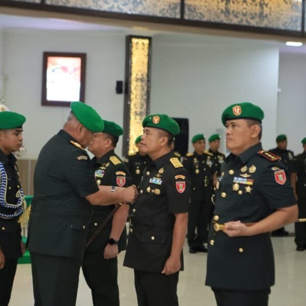 Kodam VI/Mulawarman Sambut Pejabat Baru, Lepas dengan Kehangatan