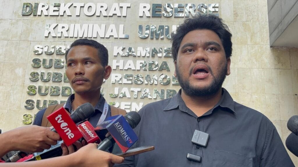 asisten peneliti dari lokataru fian alaydrus Tak Hanya Delpedro, Staf Lokataru Ikut Diciduk Polda Metro saat Ngopi PROKALTIM