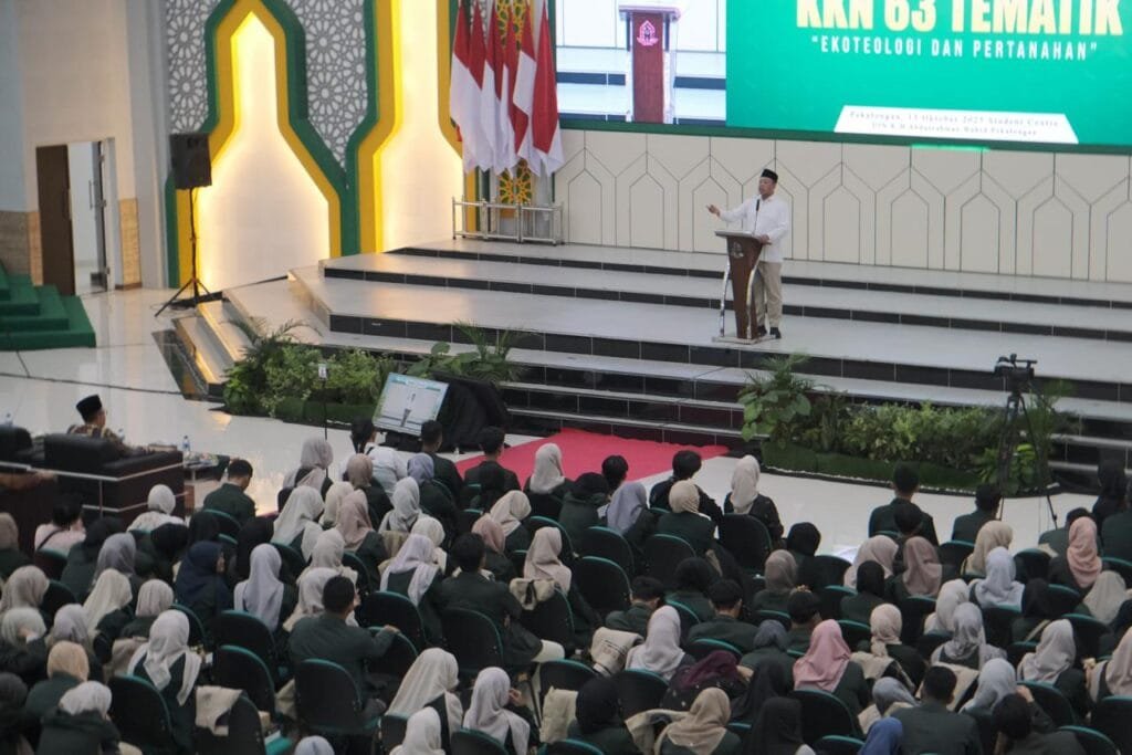 Menteri Nusron Ajak Mahasiswa Urun Tangan dan Urun Karya Selesaikan Persoalan Pertanahan Menteri Nusron Ajak Mahasiswa Urun Tangan dan Urun Karya Selesaikan Persoalan Pertanahan PROKALTIM