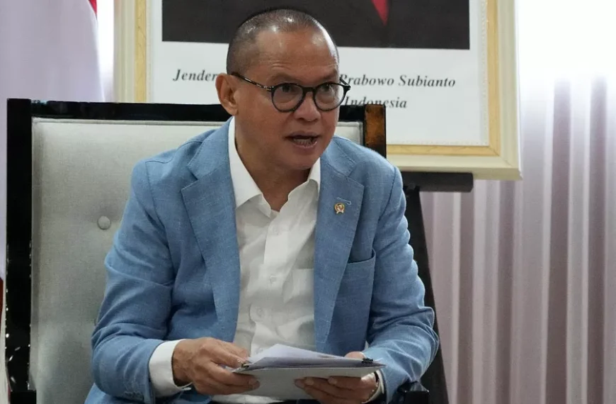 Menteri P2MI Komitmen Perkuat Keterbukaan Informasi Publik untuk Pekerja Migran Indonesia