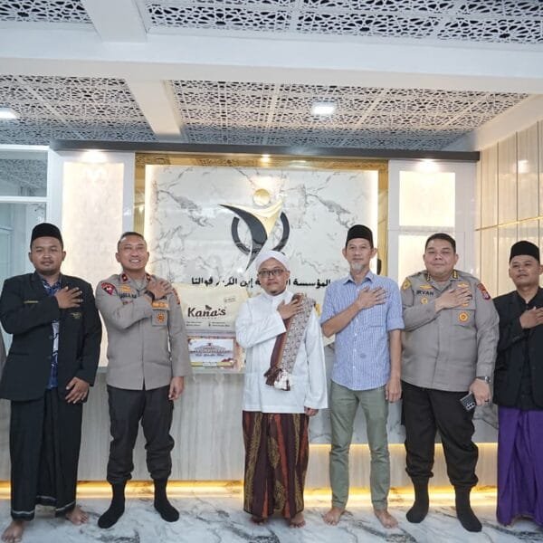 Perkuat Sinergi dengan Tokoh Agama, Wakapolda Kaltim Sambangi&hellip;